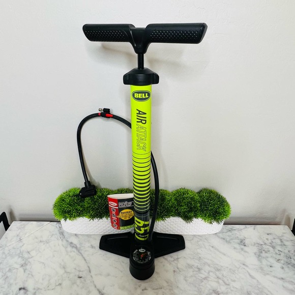 Bell Other Bell Air Attack 65 High Volume Bicycle Stripe Gauge Pump